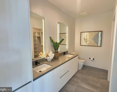 3130 Potomac Avenue - Photo Thumbnail 13