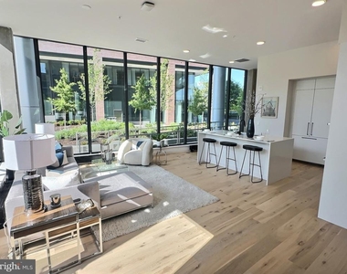 3130 Potomac Avenue - Photo Thumbnail 1