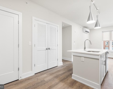 214 Vine Street - Photo Thumbnail 17