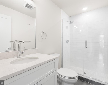 214 Vine Street - Photo Thumbnail 31