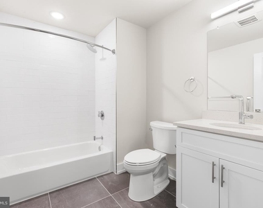 214 Vine Street - Photo Thumbnail 26
