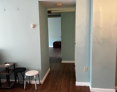 7600 E Roosevelt Boulevard - Photo Thumbnail 5