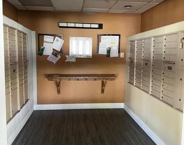 7600 E Roosevelt Boulevard - Photo Thumbnail 12