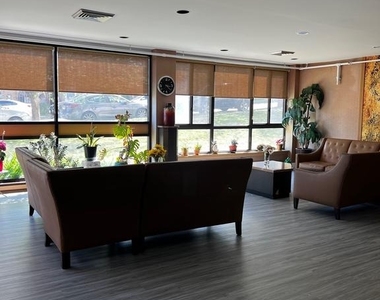 7600 E Roosevelt Boulevard - Photo Thumbnail 14