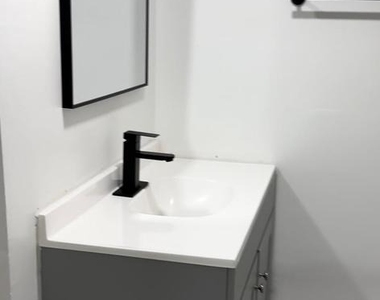 898 Scattergood Street - Photo Thumbnail 4