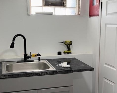 898 Scattergood Street - Photo Thumbnail 5