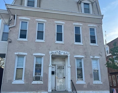 2666 Bridge Street - Photo Thumbnail 1