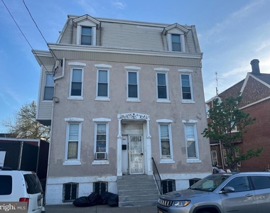 2666 Bridge Street - Photo Thumbnail 12