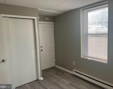 2666 Bridge Street - Photo Thumbnail 3