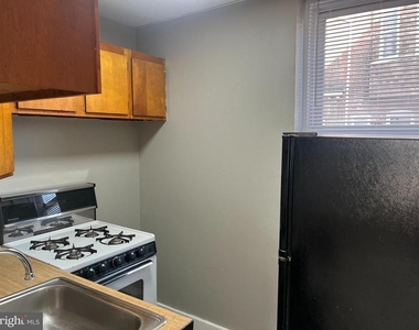 2666 Bridge Street - Photo Thumbnail 7