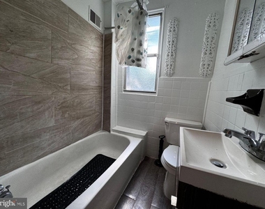 210 N Avondale Street - Photo Thumbnail 3