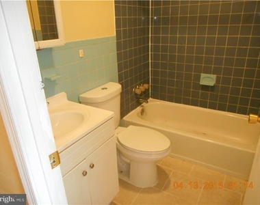 755 S Jessup Street - Photo Thumbnail 2