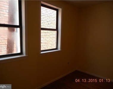 755 S Jessup Street - Photo Thumbnail 4