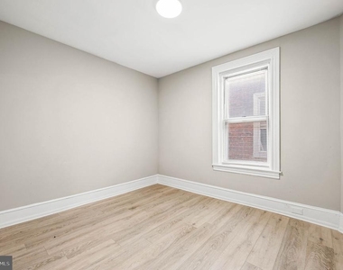 5011 Larchwood Avenue - Photo Thumbnail 17