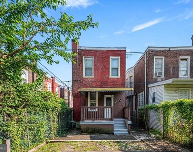 5011 Larchwood Avenue - Photo Thumbnail 24
