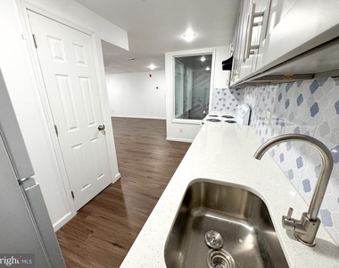 2317 N 15th Street - Photo Thumbnail 1