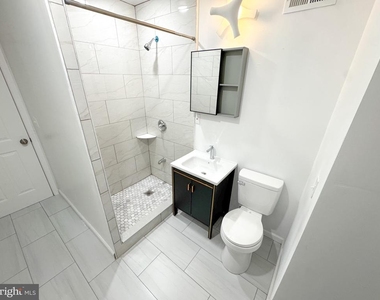 2317 N 15th Street - Photo Thumbnail 12
