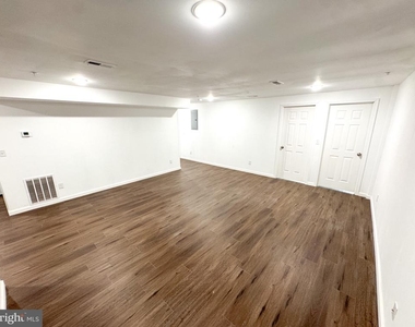 2317 N 15th Street - Photo Thumbnail 4
