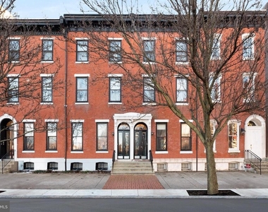 1830 Green Street - Photo Thumbnail 7