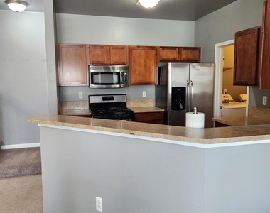 23668 Northstone Village Drive - Photo Thumbnail 5