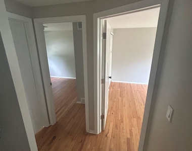 2930 Marshall Street - Photo Thumbnail 11