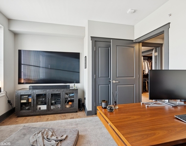 27 Library Street Ne - Photo Thumbnail 12