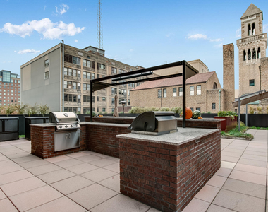 27 Library Street Ne - Photo Thumbnail 24