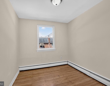 5990 Henry Avenue - Photo Thumbnail 16