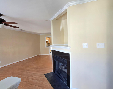 9819 Layla Avenue - Photo Thumbnail 1