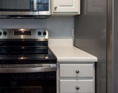2831 Edridge - Photo Thumbnail 11