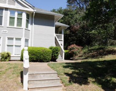 2831 Edridge - Photo Thumbnail 3