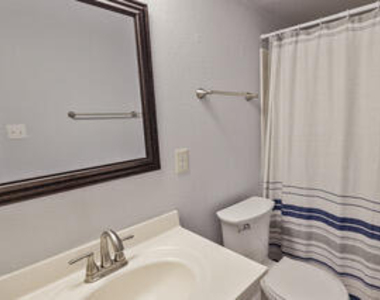 2831 Edridge - Photo Thumbnail 27