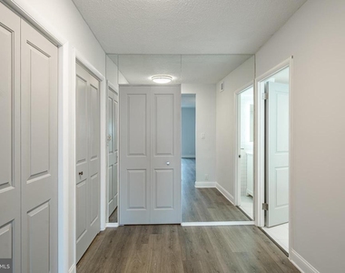 21510 Valley Forge Circle - Photo Thumbnail 25