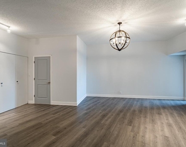 21510 Valley Forge Circle - Photo Thumbnail 16
