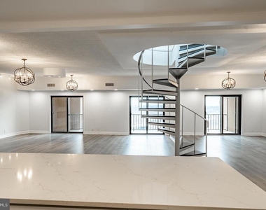 21510 Valley Forge Circle - Photo Thumbnail 12