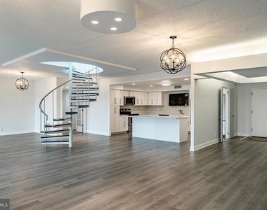 21510 Valley Forge Circle - Photo Thumbnail 6