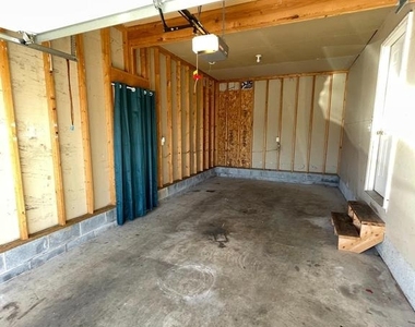 6247 Mountain View Drive - Photo Thumbnail 3