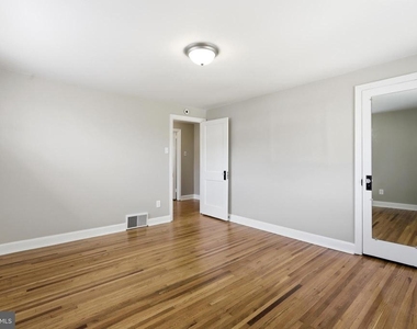 271 Wyncliffe - Photo Thumbnail 18