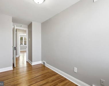 271 Wyncliffe - Photo Thumbnail 12