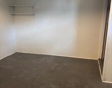 329 N Oak Avenue - Photo Thumbnail 8