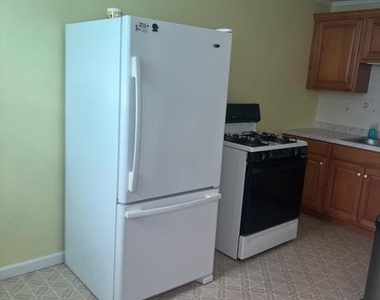 329 N Oak Avenue - Photo Thumbnail 4