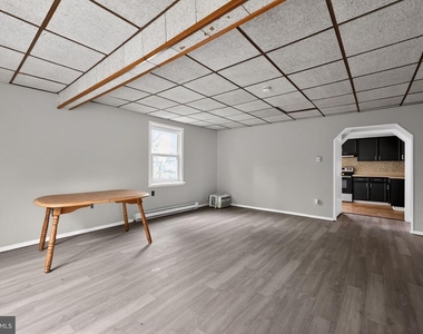 4225 Walsh Avenue - Photo Thumbnail 5