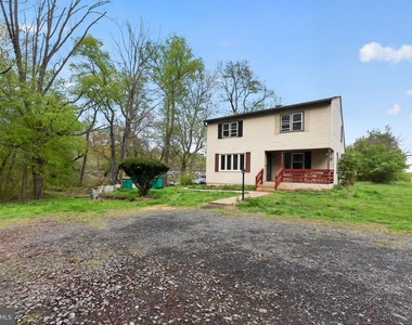 4225 Walsh Avenue - Photo Thumbnail 1