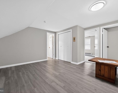 4225 Walsh Avenue - Photo Thumbnail 21