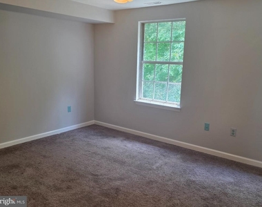 421 Ibis Court - Photo Thumbnail 9