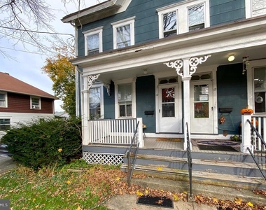 10 Princeton Avenue - Photo Thumbnail 1
