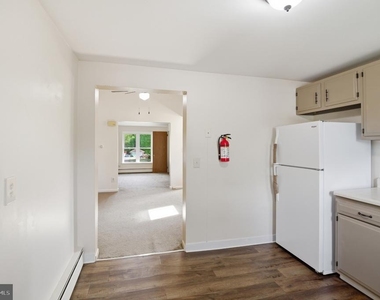 1130 E Park Avenue - Photo Thumbnail 13