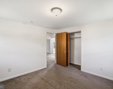1130 E Park Avenue - Photo Thumbnail 11