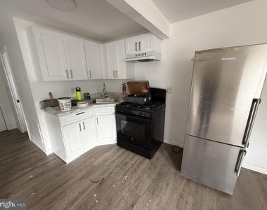 124 E Main Street - Photo Thumbnail 8
