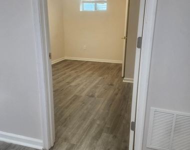 12505 Kingsview Street - Photo Thumbnail 7